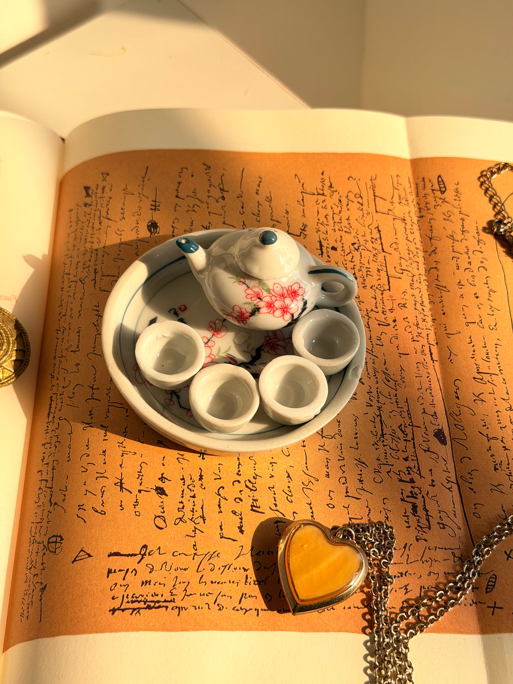 Object #010 | Miniature Tea Set