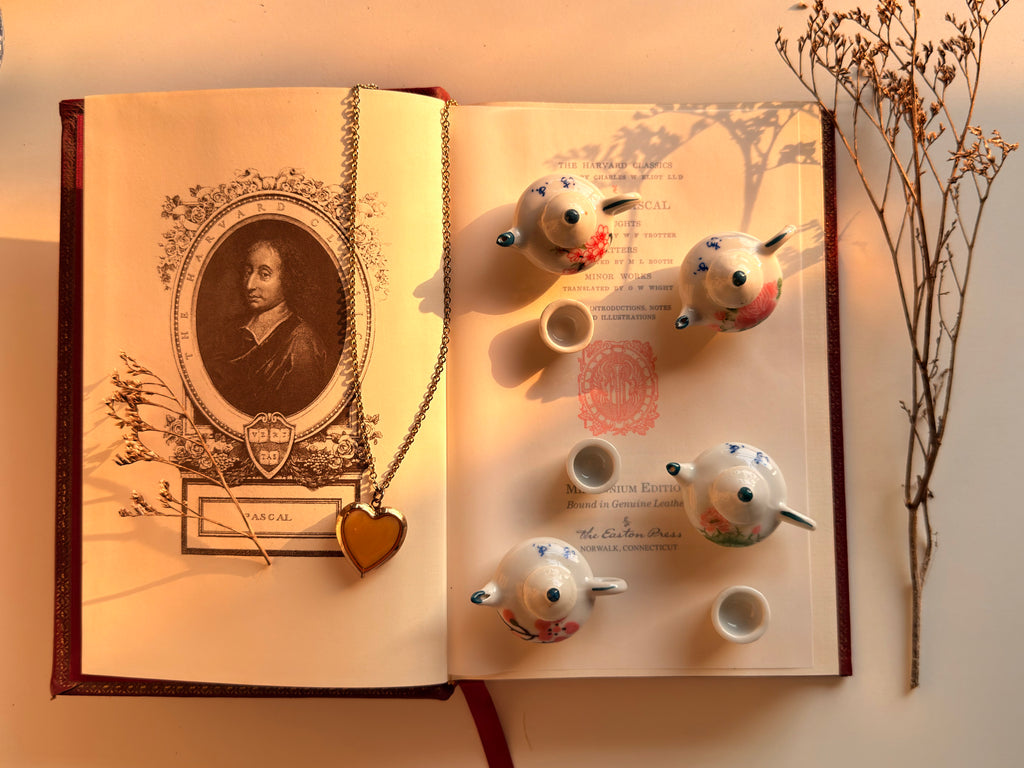 Object #010 | Miniature Tea Set